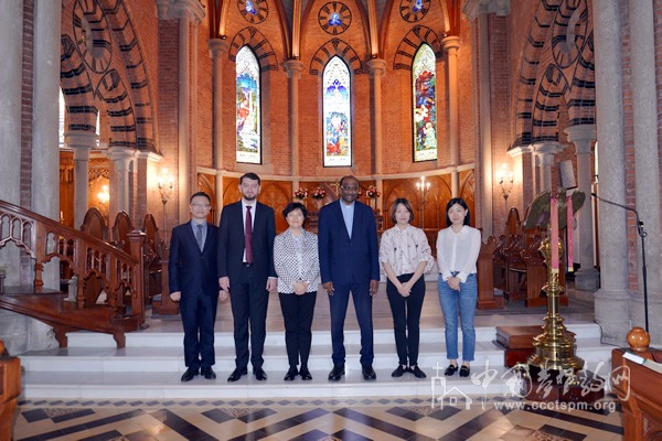 世基联总干事皮莱牧师到访中国基督教两会