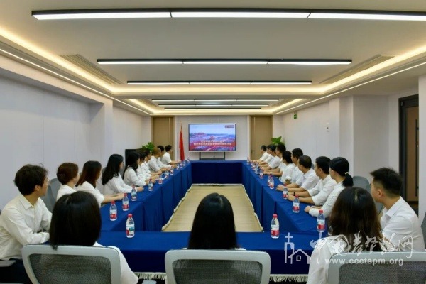 【综合】全国各地基督教两会、教会堂点及神学院校组织收看纪念中国人民抗日战争暨世界反法西斯战争胜利80周年大会直播